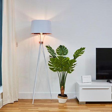Large Duplex Penthouse - Parking Διαμέρισμα Λιντς Εξωτερικό φωτογραφία