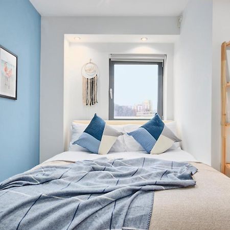 Large Duplex Penthouse - Parking Διαμέρισμα Λιντς Εξωτερικό φωτογραφία