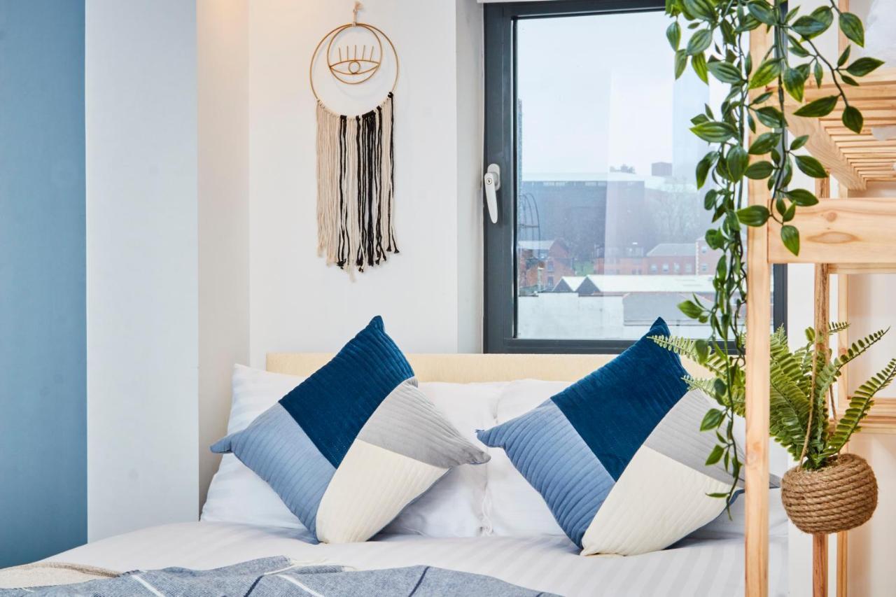 Large Duplex Penthouse - Parking Διαμέρισμα Λιντς Εξωτερικό φωτογραφία